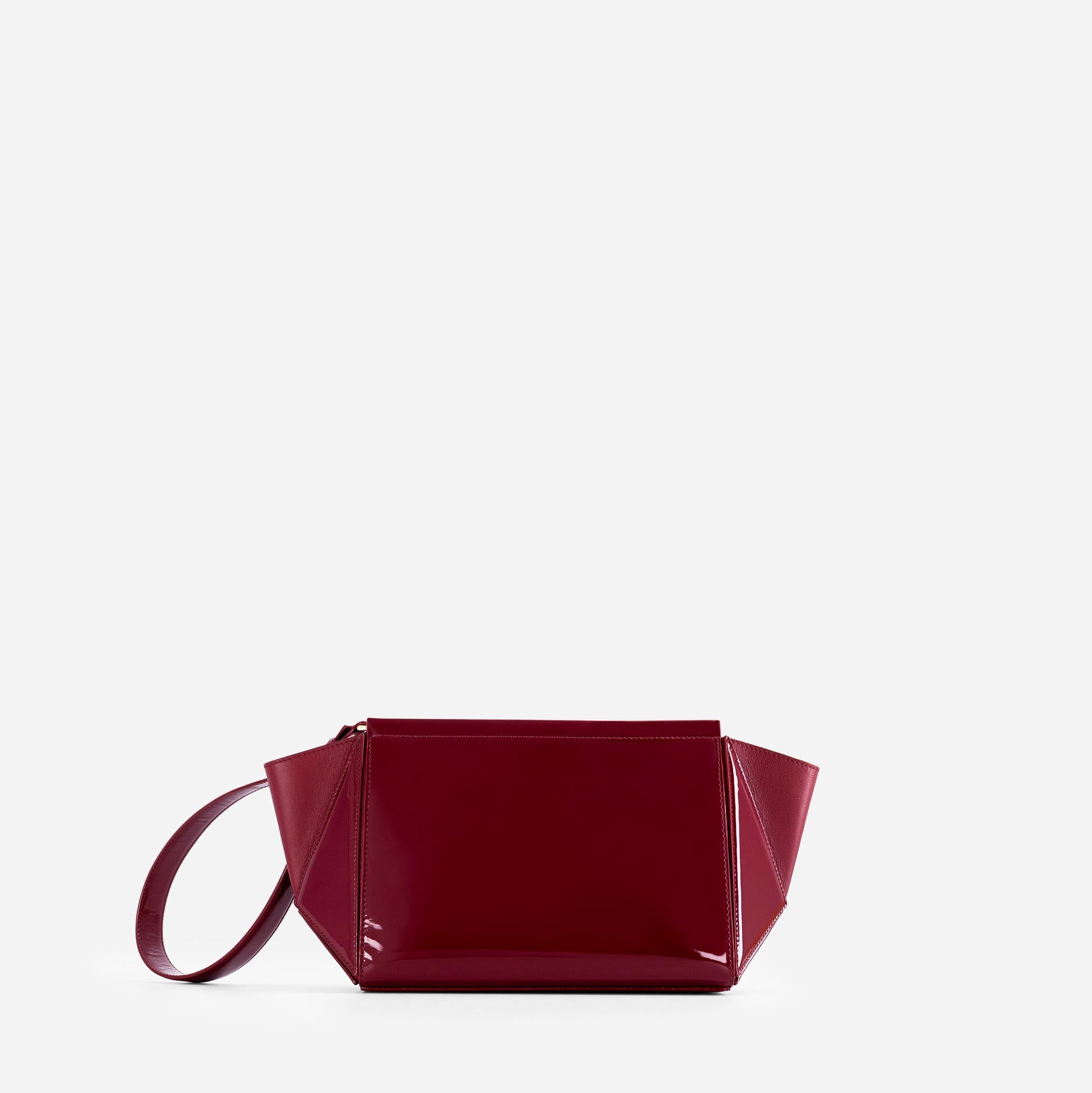 Medium Triangle Pouch - Patent Bordeaux