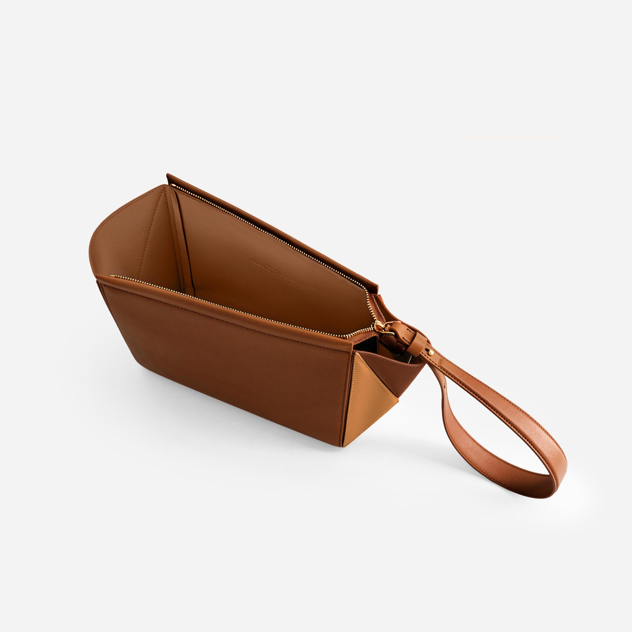 Medium Triangle Pouch - Praline