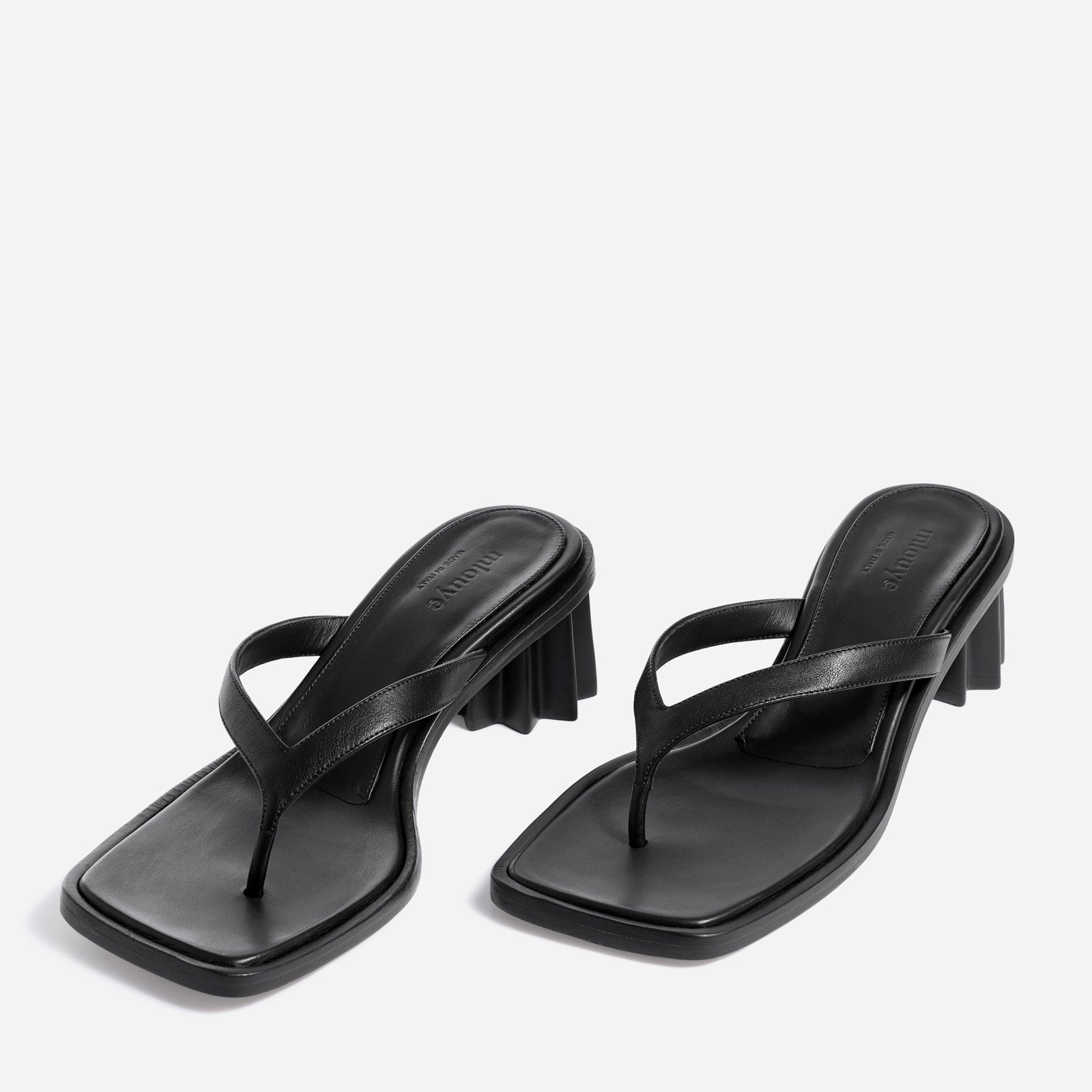 Black thong online sandals